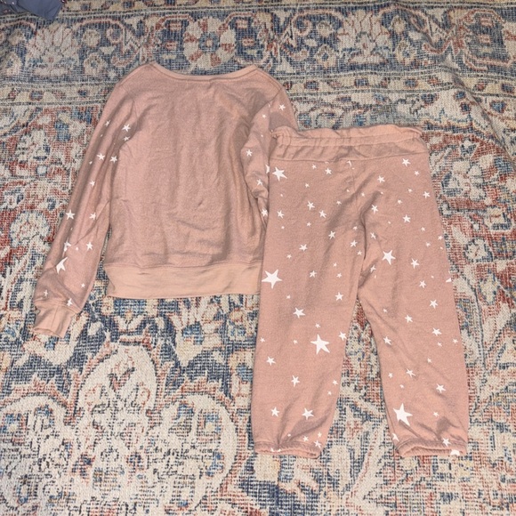 Wildfox Kids Pink Stars Sweatshirt Set Sweatshirt + Joggers SZ XS 4/5 NWT - Picture 2 of 4